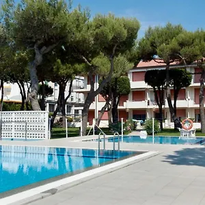 park-residence-n-27.hotelslidodijesolo.com/